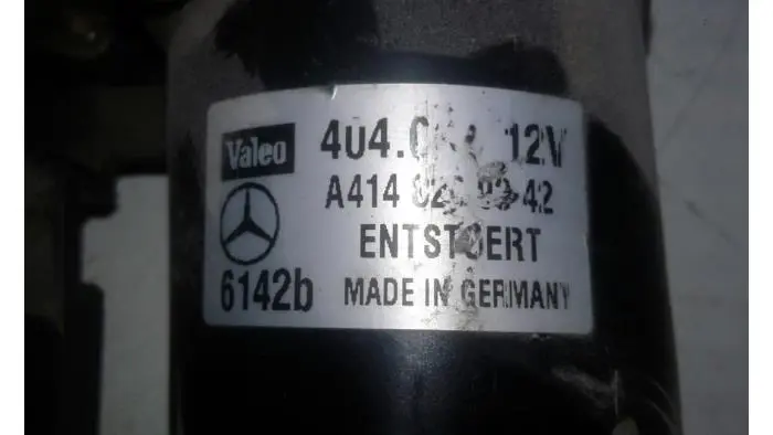 Scheibenwischermotor vorne Mercedes Vaneo