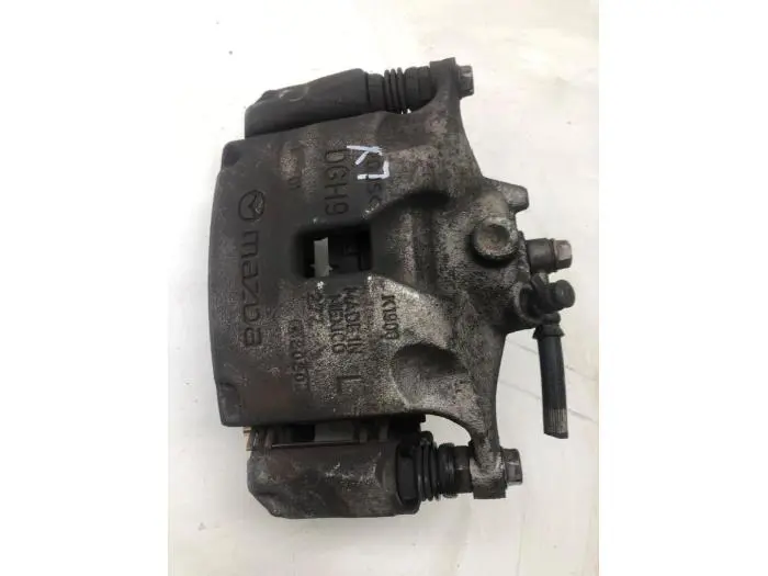 Bremszange links vorne Mazda CX-30