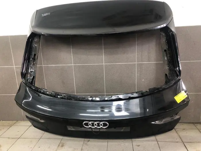 Heckklappe Audi Q3